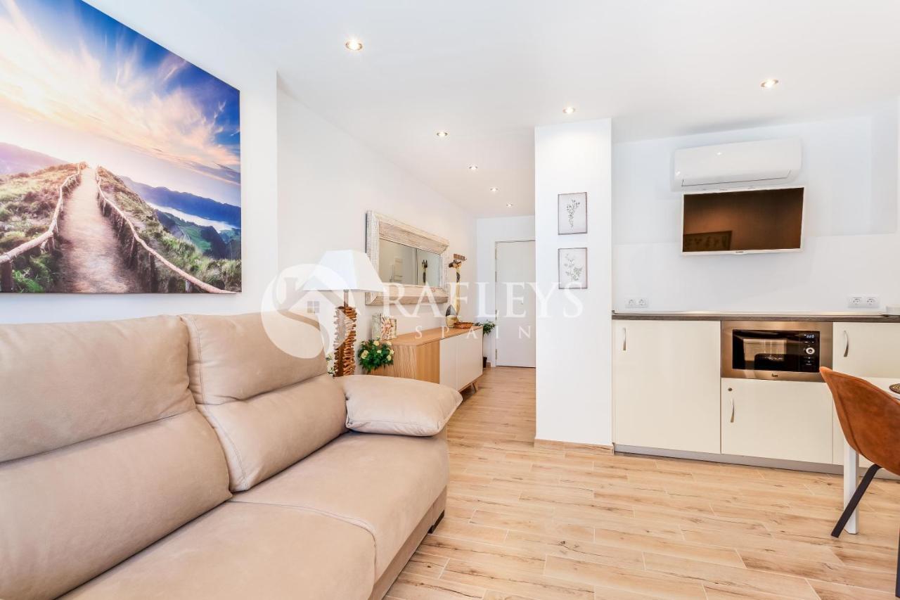 Apartment Modern 1 Bedroom In Very Center Of Marbella. Marbella